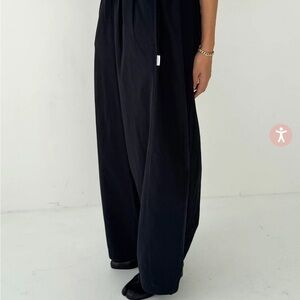 The Parachute Pant in Black - still in stores